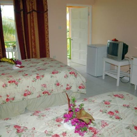 Our Past Time Hotel Negril Bilik gambar